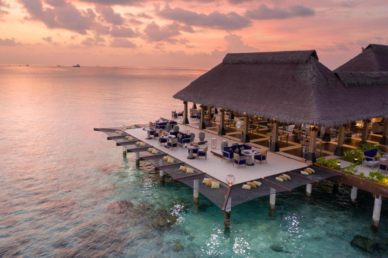 Grand Park Kodhipparu Maldives Hotell Baros Island Exteriör bild